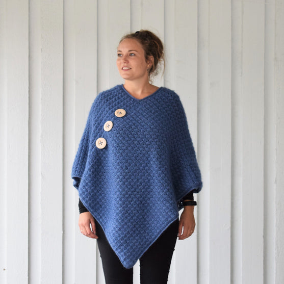 

Autumn Waves - Poncho - Plus Size - Evergreen
1