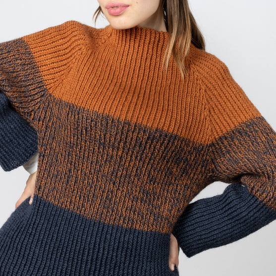 

Nougat - Pull
7
