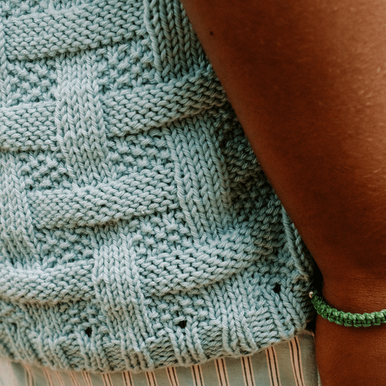 

Calme Top - Sleeveless Basketweave Top
2