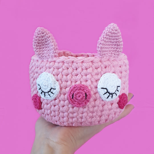 Kawaii Pig - Basket