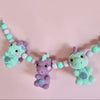 

Dino Pram Chain
2