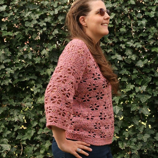 

Fleur - Lace Sweater
2