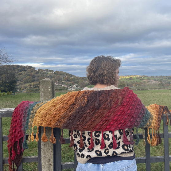 

Falling Leaves - Scarf
3