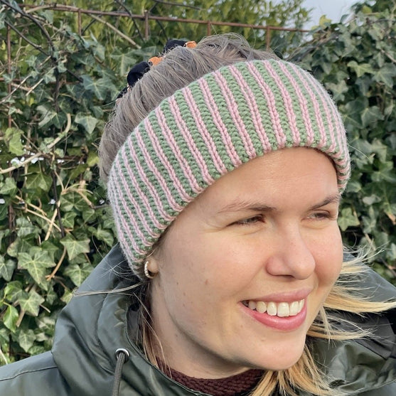 

Easy Coloured Rib Headband
2