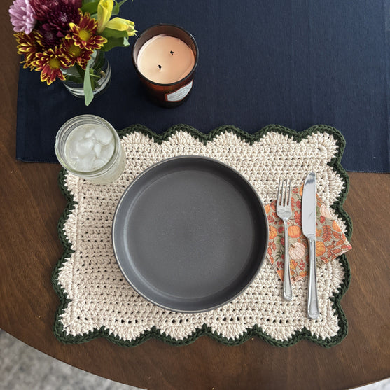 

Scallops - Rectangular Placemat
1