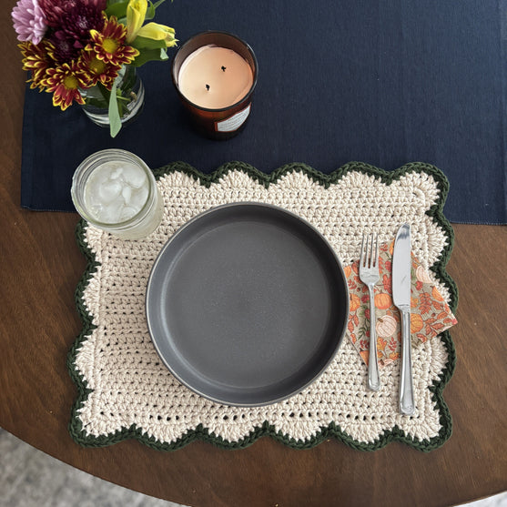 

Scallops - Rectangular Placemat
1