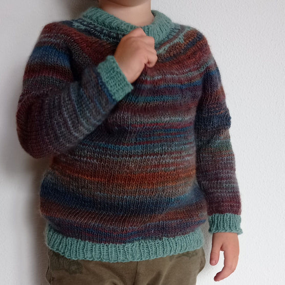 

Easy Winter Glow - Children’s Sweater
2