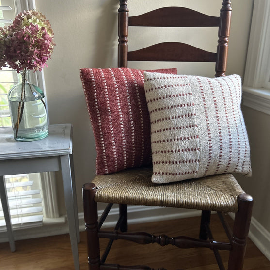 

Cedar Stitch - Coussin
1