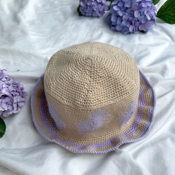 

Hydrangea - Chapeau
2