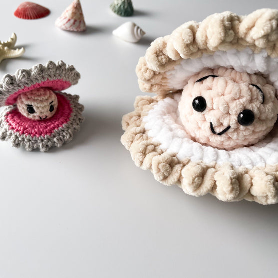 

Ophelia the Oyster
6