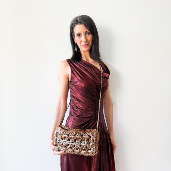 

Granny Queen - Bag
5