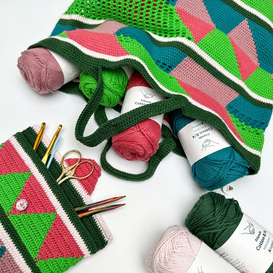 

Retro - Tote Bag and Pouch
6