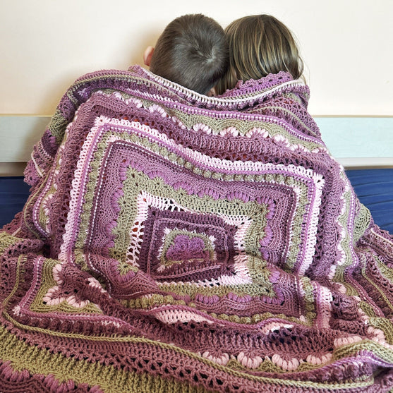 

Nestariel - Baby Blanket
4