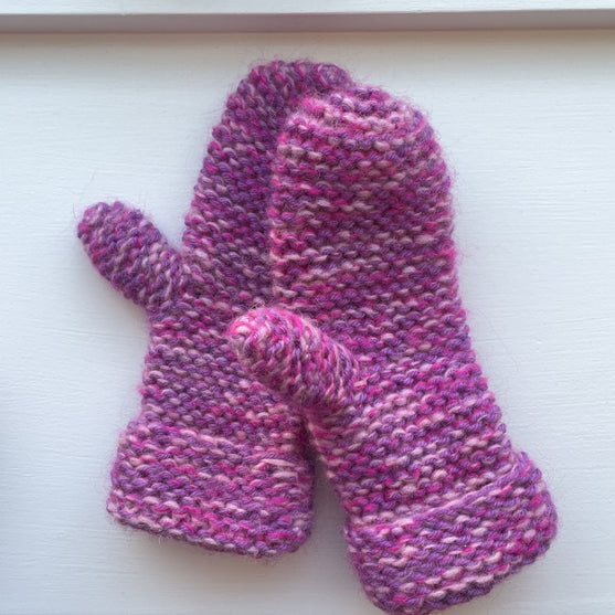 

Ultra Easy Garter Stitch Mittens - Moufles
1
