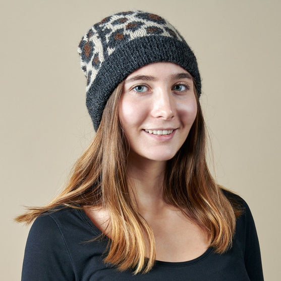 

Bromus Hat
1
