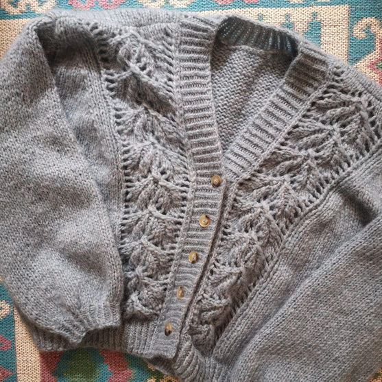 

Marguerite - Cardigan
8