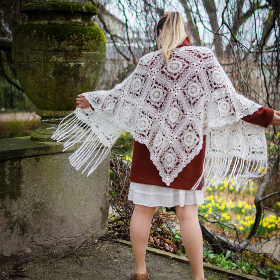 

Snowdrop - Shawl
6