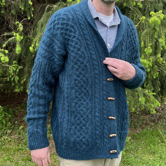 

Snowshoe - Men’s Cardigan
3