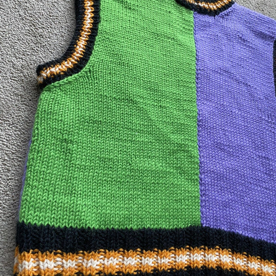 

Spooky - Vest
6