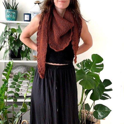 

Morwenna - Châle Triangulaire
2