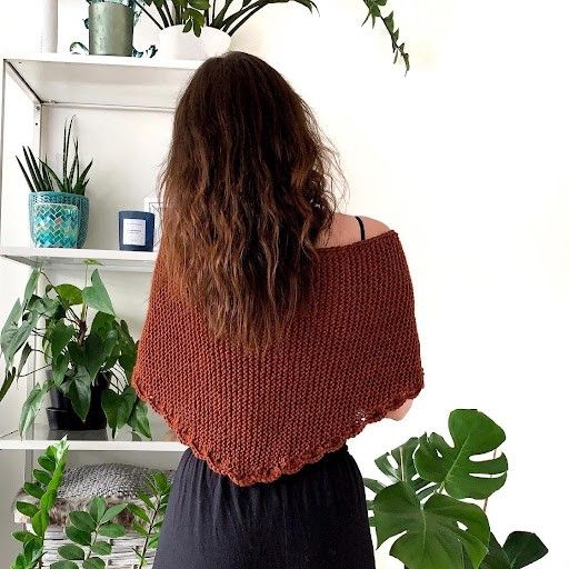 

Morwenna - Châle Triangulaire
1