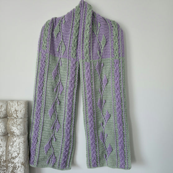

Willow - Scarf
3